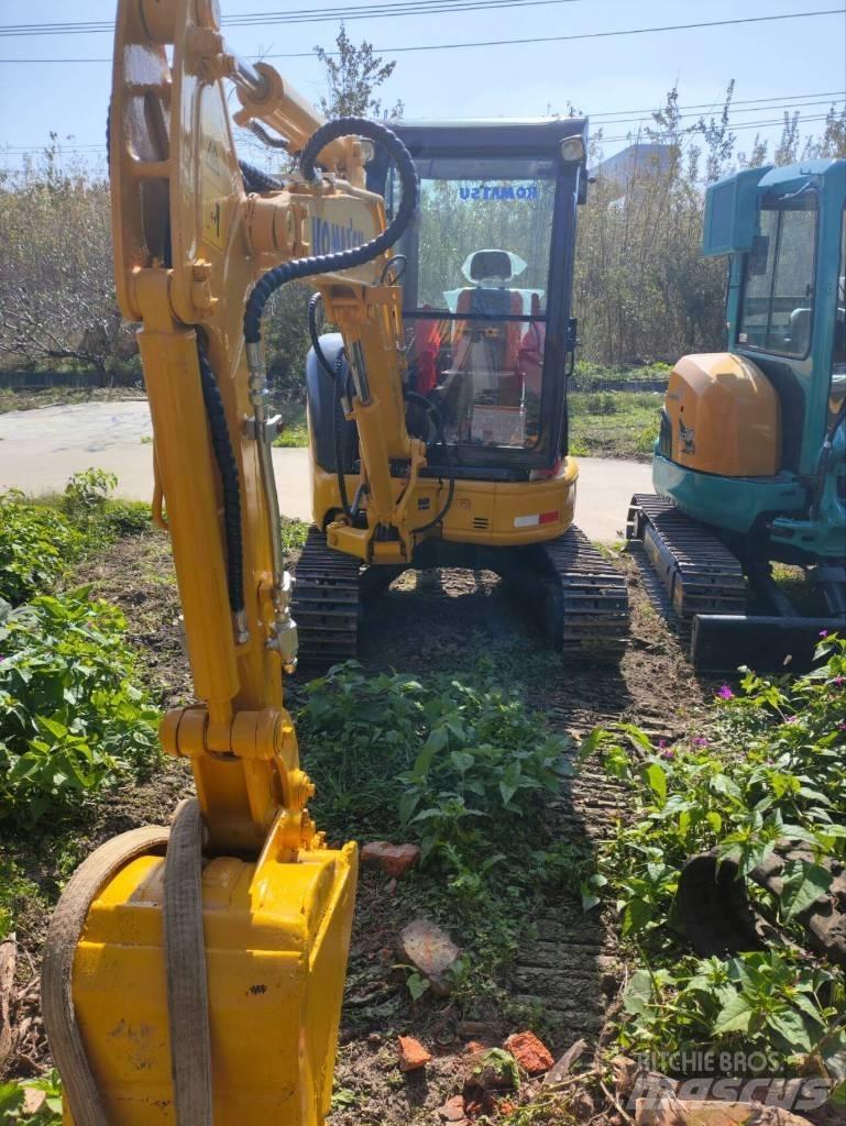 Komatsu PC 30 MR 小型挖掘机