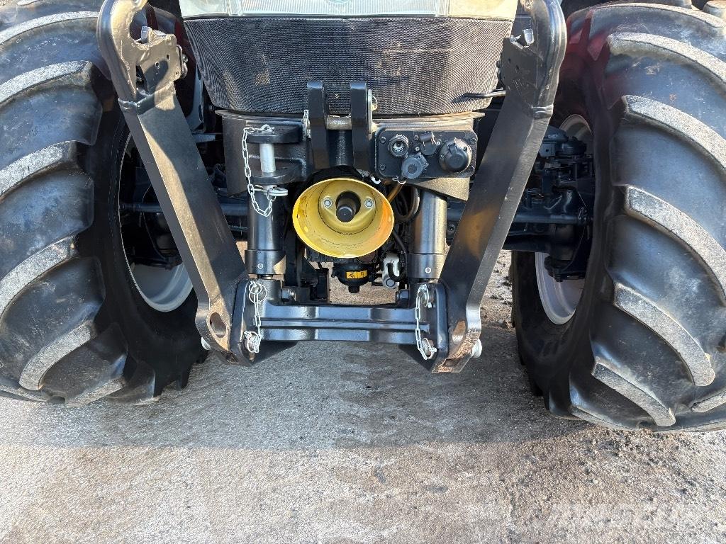 Case IH Puma 240 CVX 拖拉机/农用车