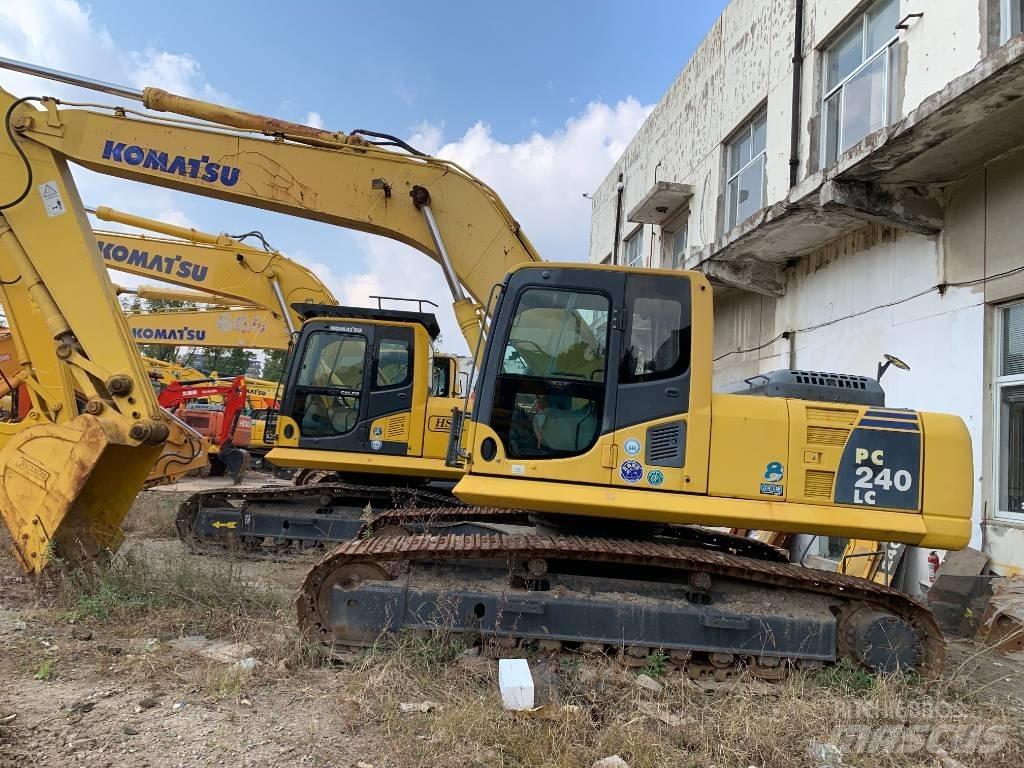 Komatsu PC 240 履带挖掘机