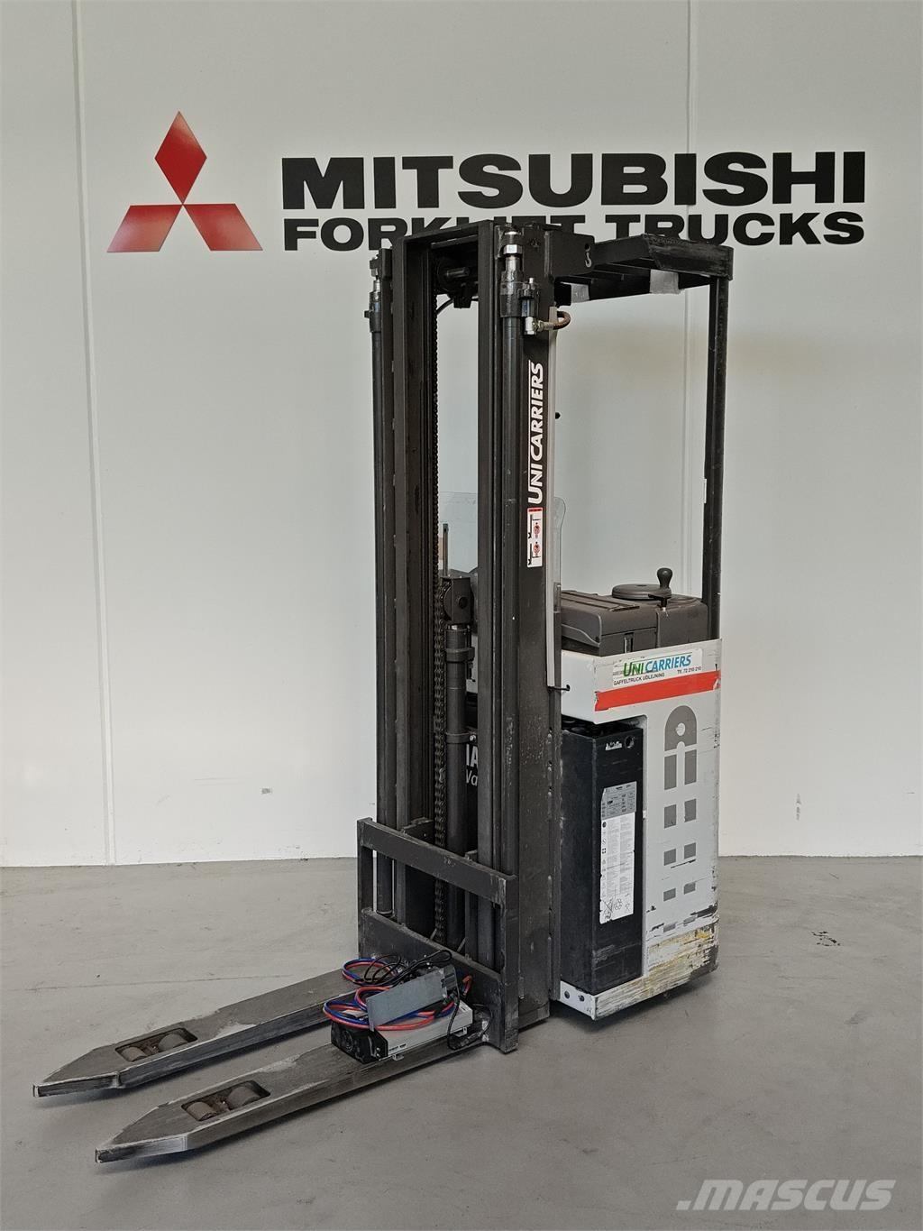 Atlet AJN160 行走式堆垛机