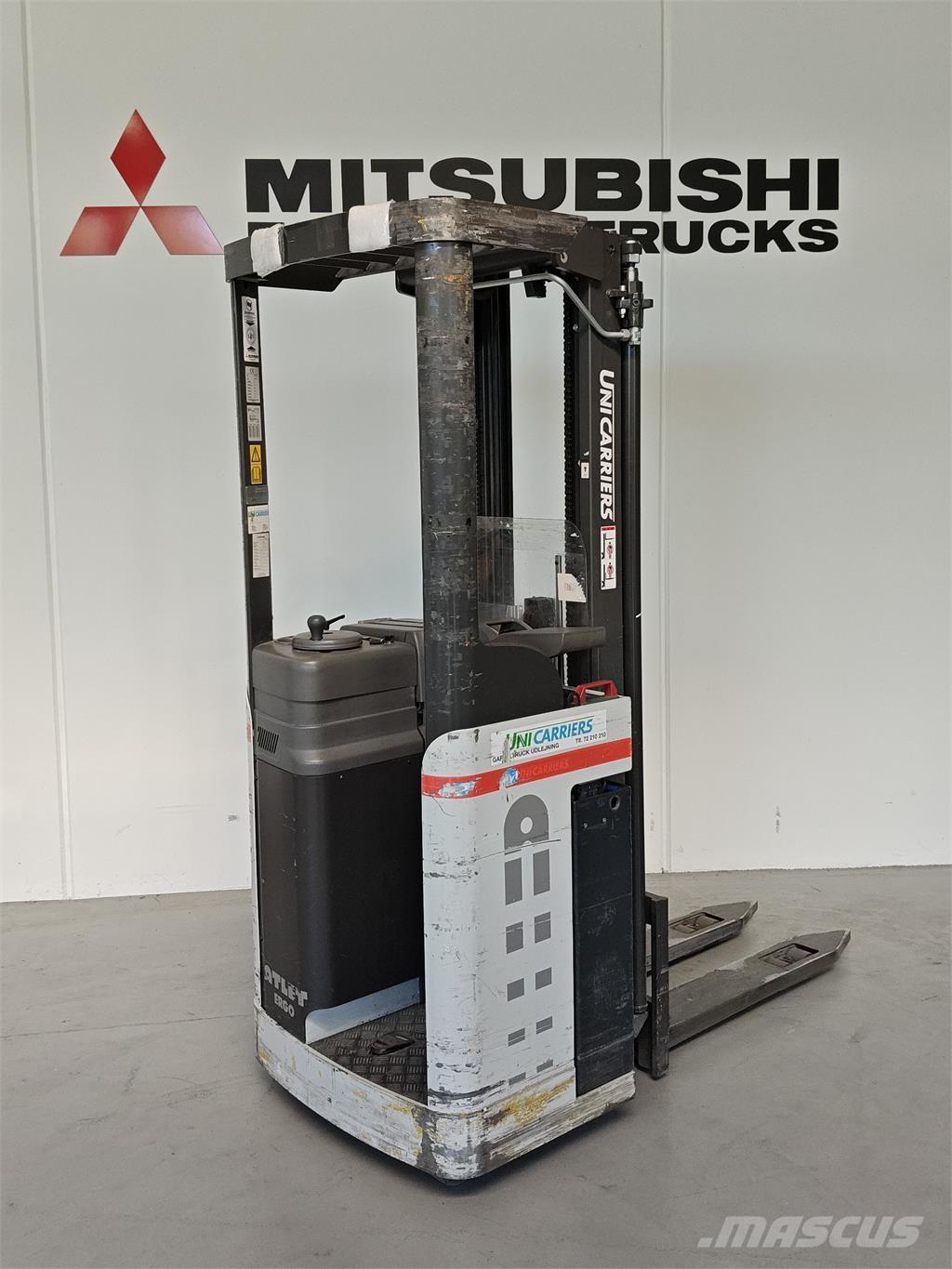 Atlet AJN160 行走式堆垛机