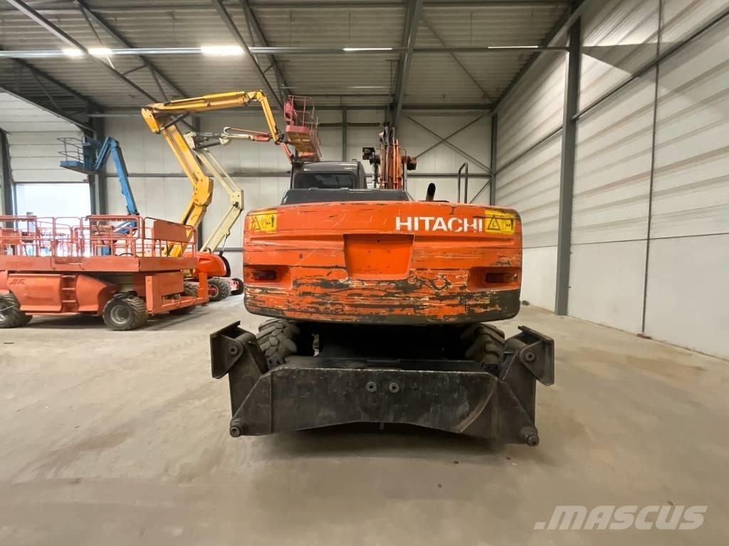 Hitachi ZX 130 W 轮式挖掘机