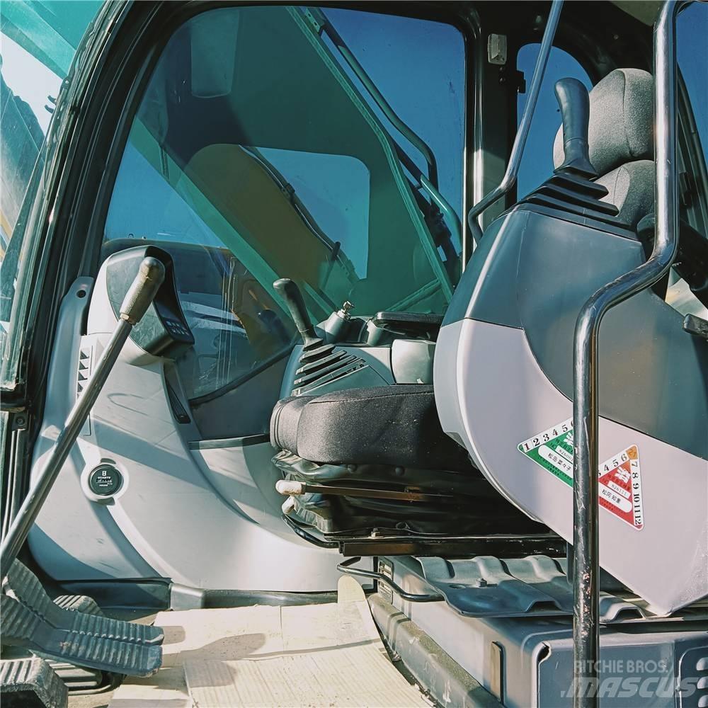Kobelco SK200D 履带挖掘机
