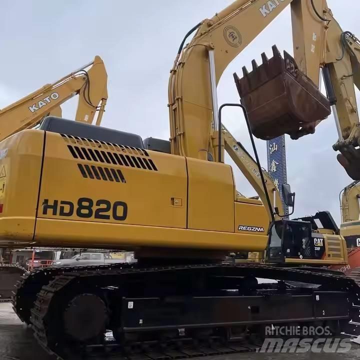 Kato HD820 履带挖掘机