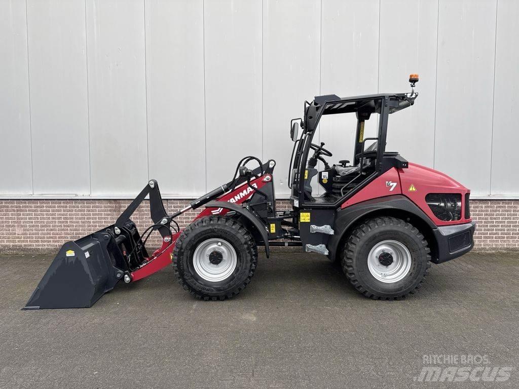 Yanmar V7 轮式装载机