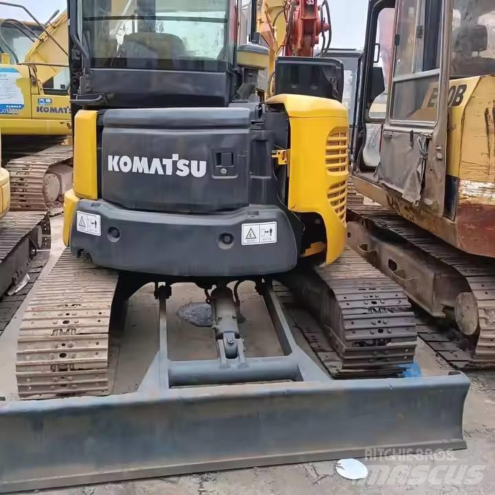 Komatsu PC55MR 小型挖掘机