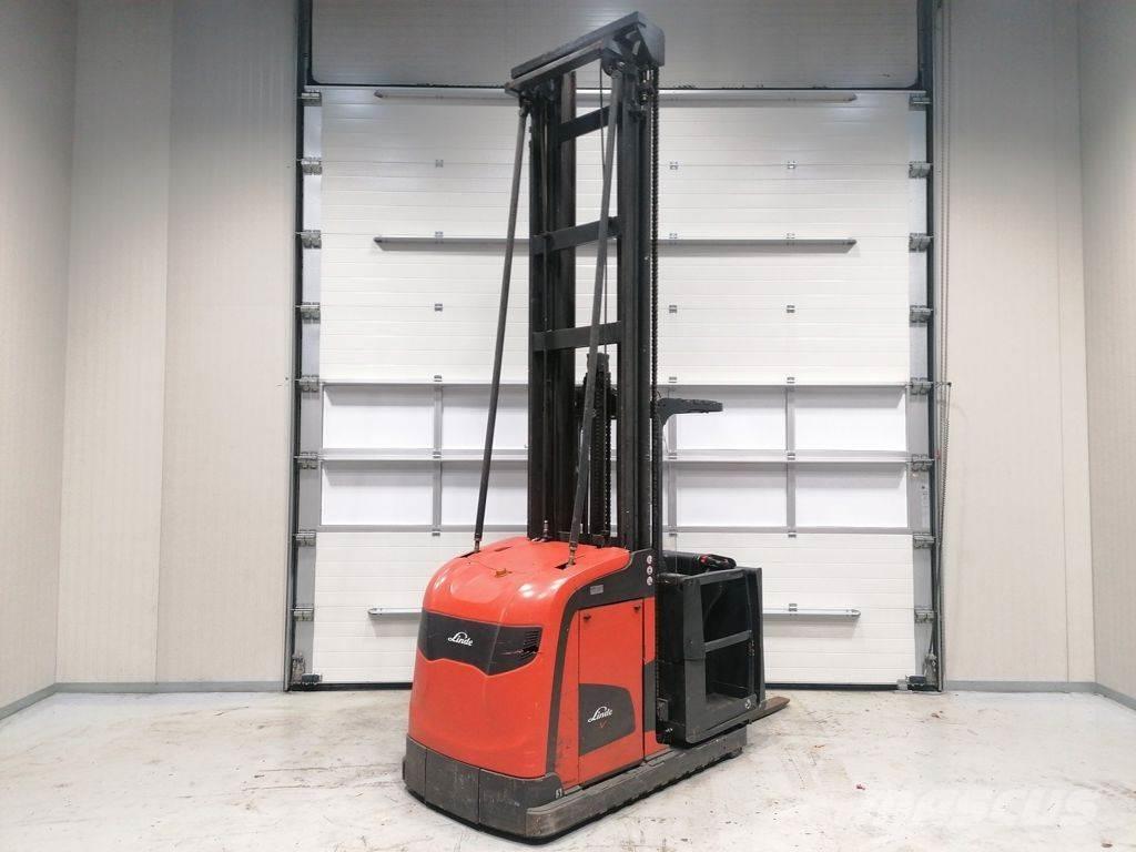 Linde V-48 低架装载机