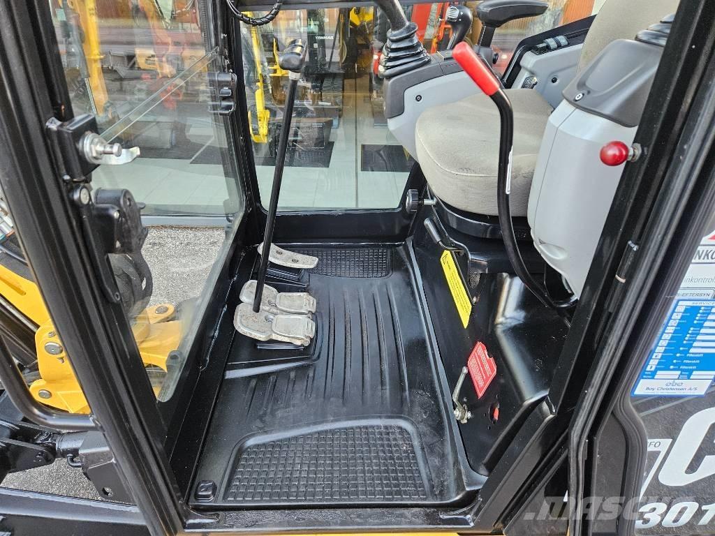 CAT 301.7 D 小型挖掘机