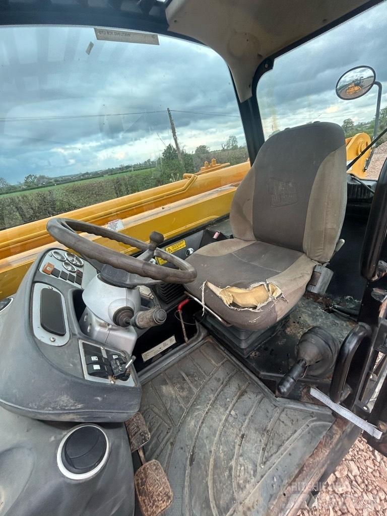 JCB 535-95 电动叉车