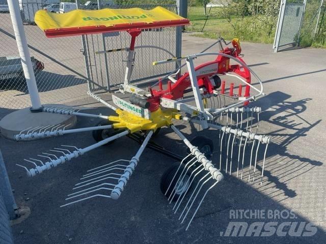 Pöttinger Top 382 料堆整形机