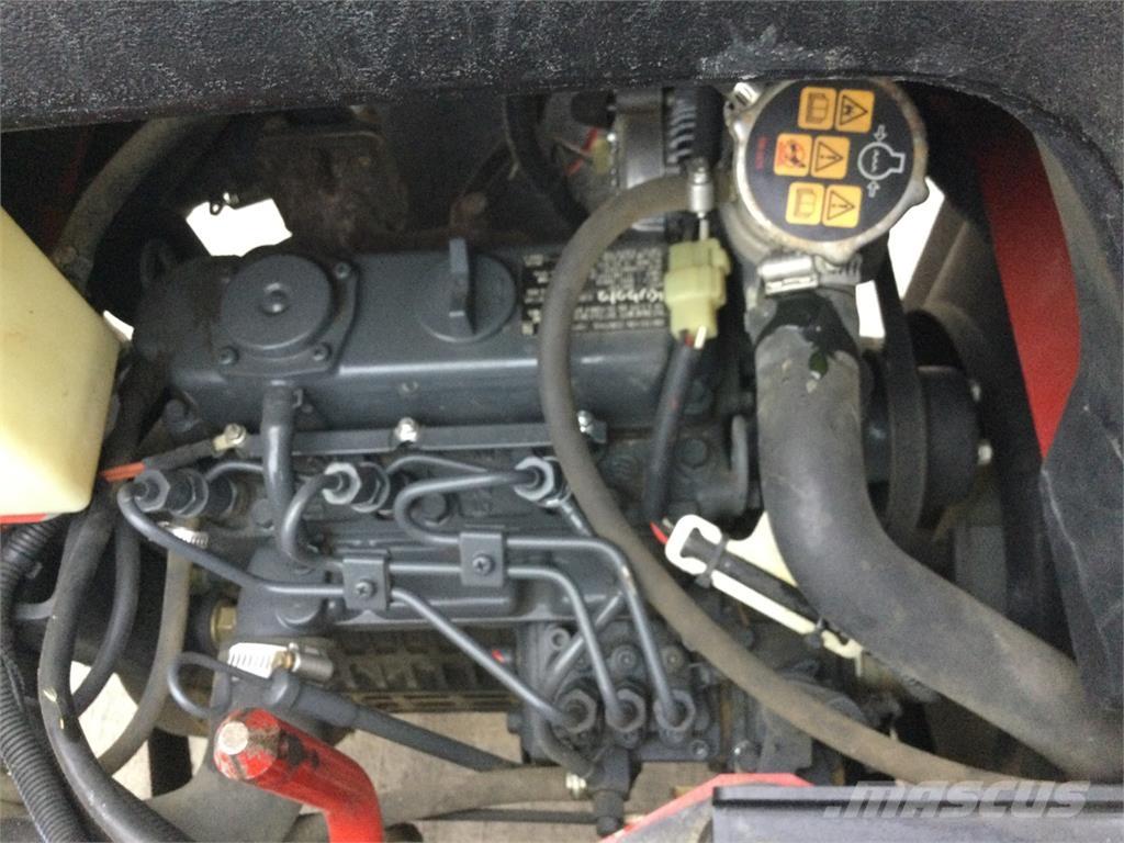 Toro 3250D 骑乘式割草机
