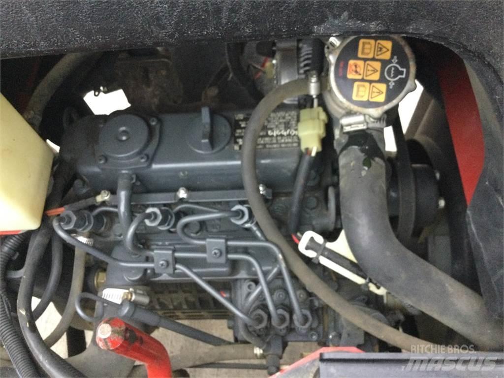 Toro 3250D 骑乘式割草机