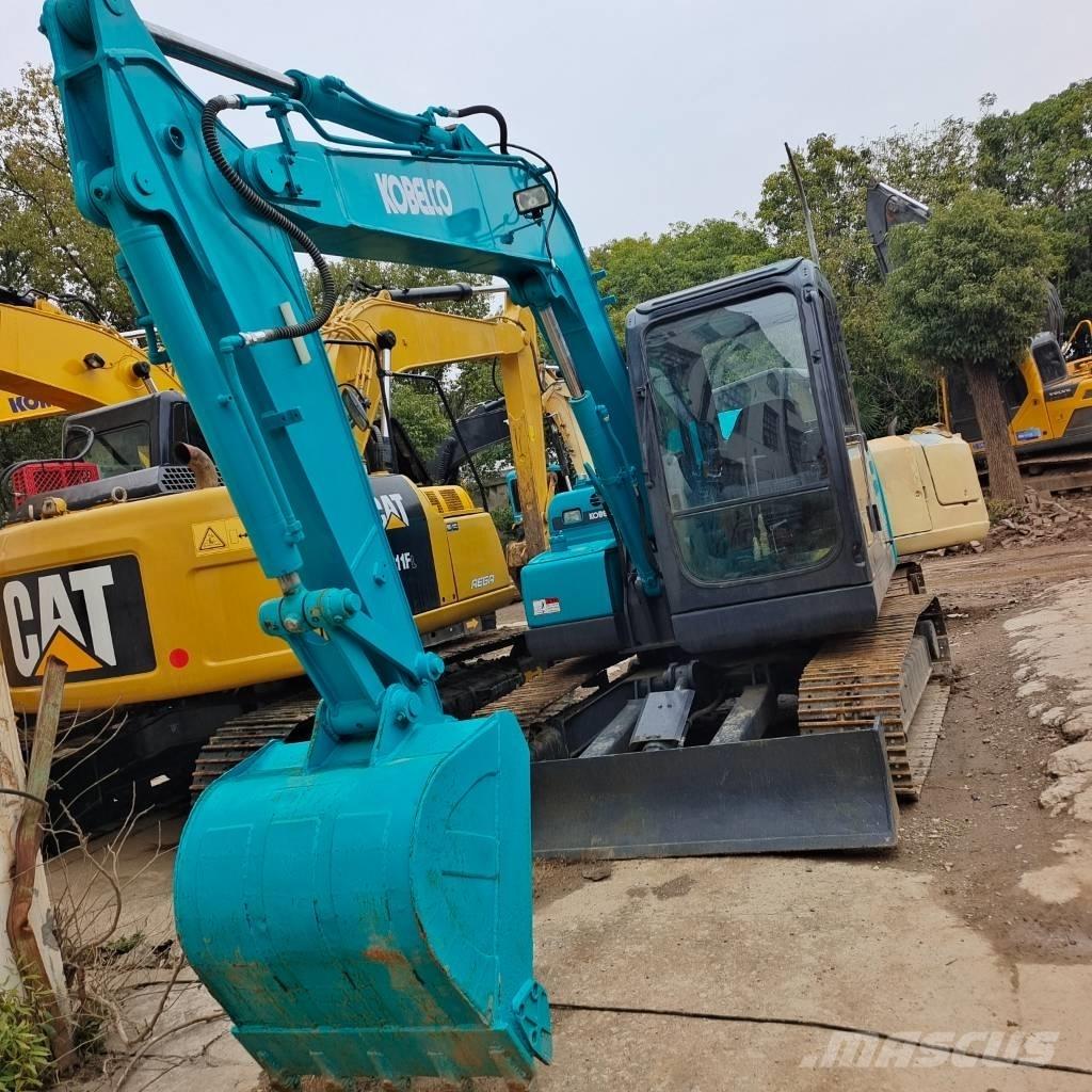 Kobelco SK 75 履带挖掘机