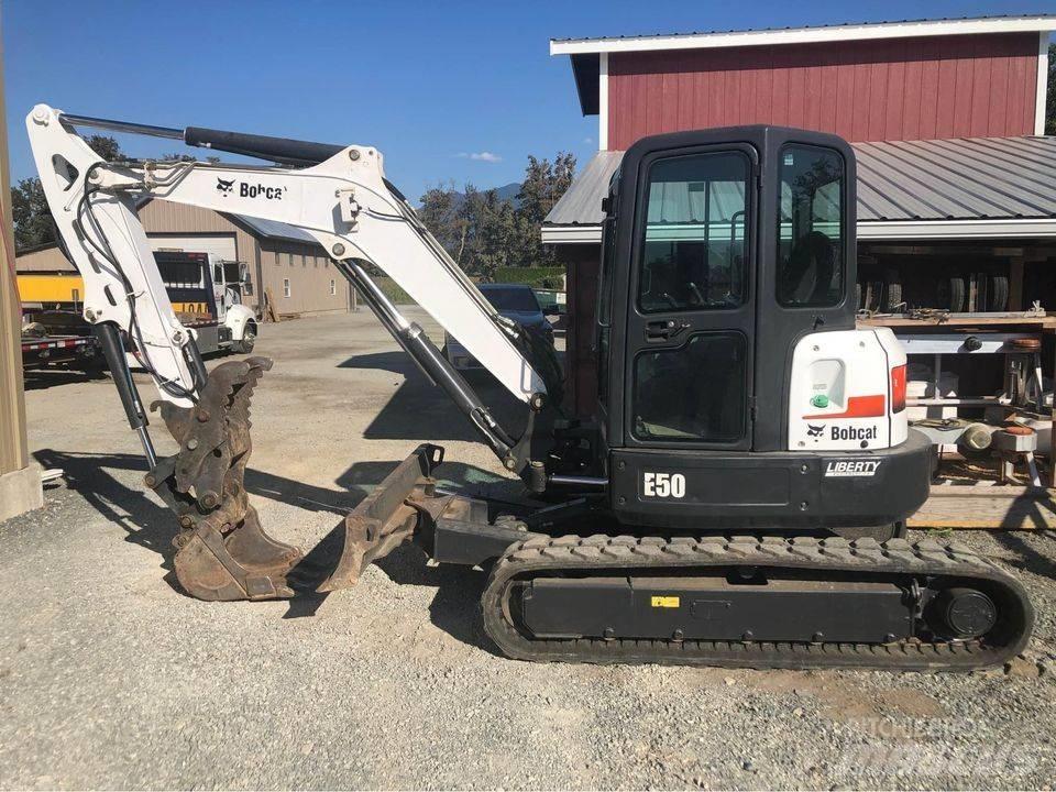 Bobcat E 50 小型挖掘机