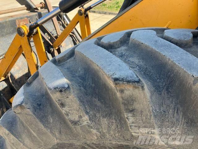 JCB 4 CX 反铲装载机