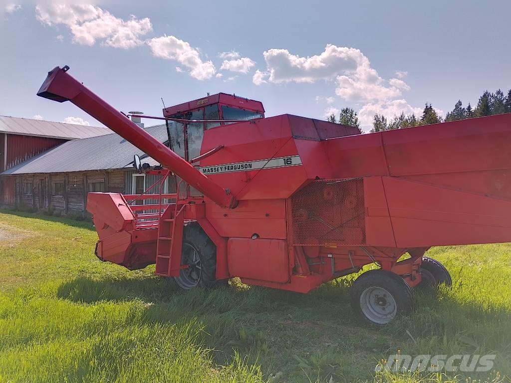 Massey Ferguson 16 联合收割机