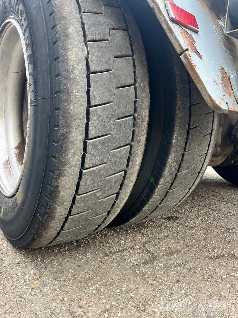 Terberg TT223 码头牵引车