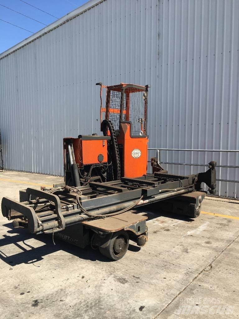 Combilift C4000STE 侧卸式铲车