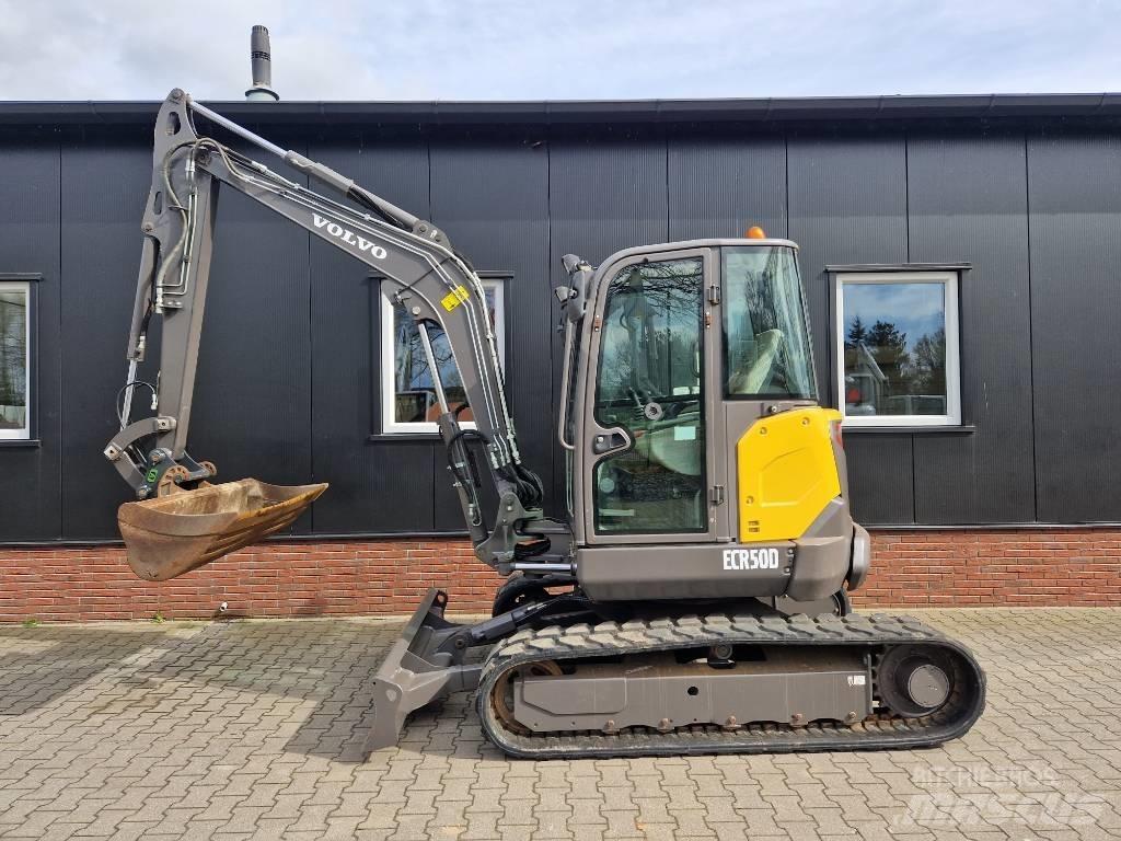 Volvo ECR 50 D 小型挖掘机