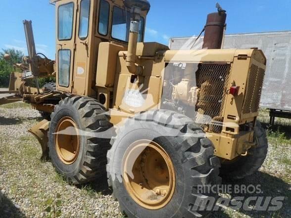 Champion D565T 平地机/推土机