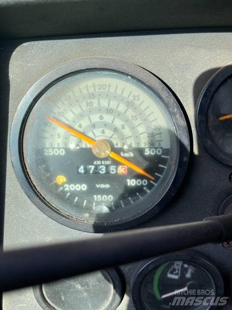 Deutz DX85 拖拉机/农用车
