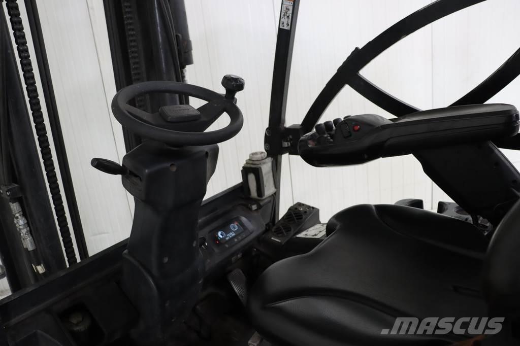 Doosan B30X-7 电动叉车
