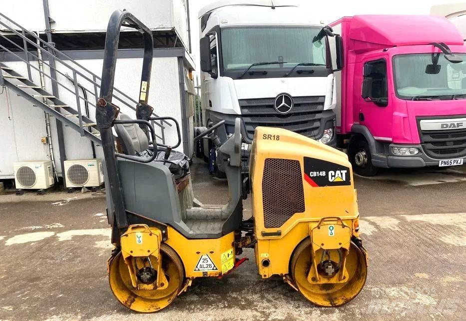 CAT CB 14 B 双轮压路机