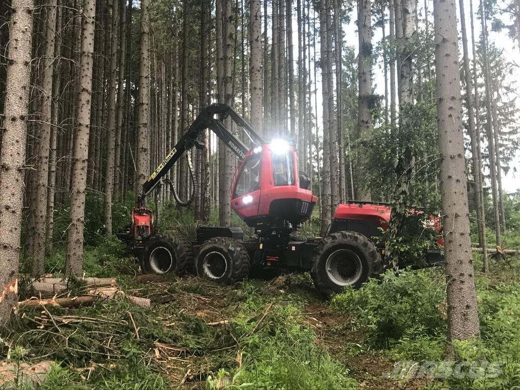 Komatsu 951 收割机