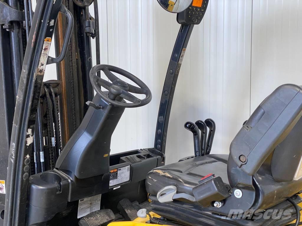 Yale ERP30VL 电动叉车