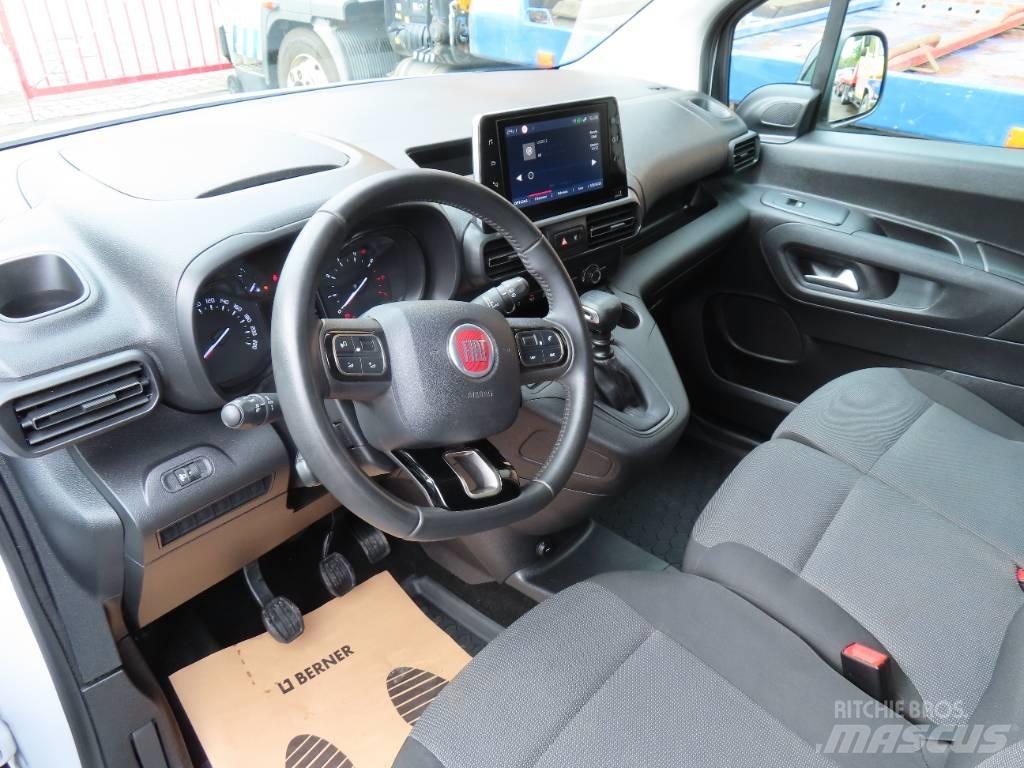 Fiat Doblo 大型面包车