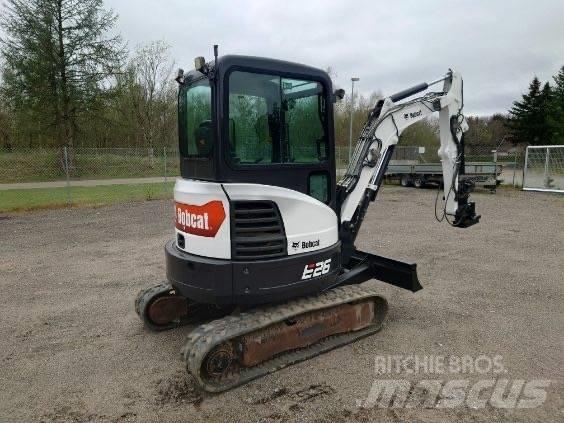 Bobcat E 26 小型挖掘机