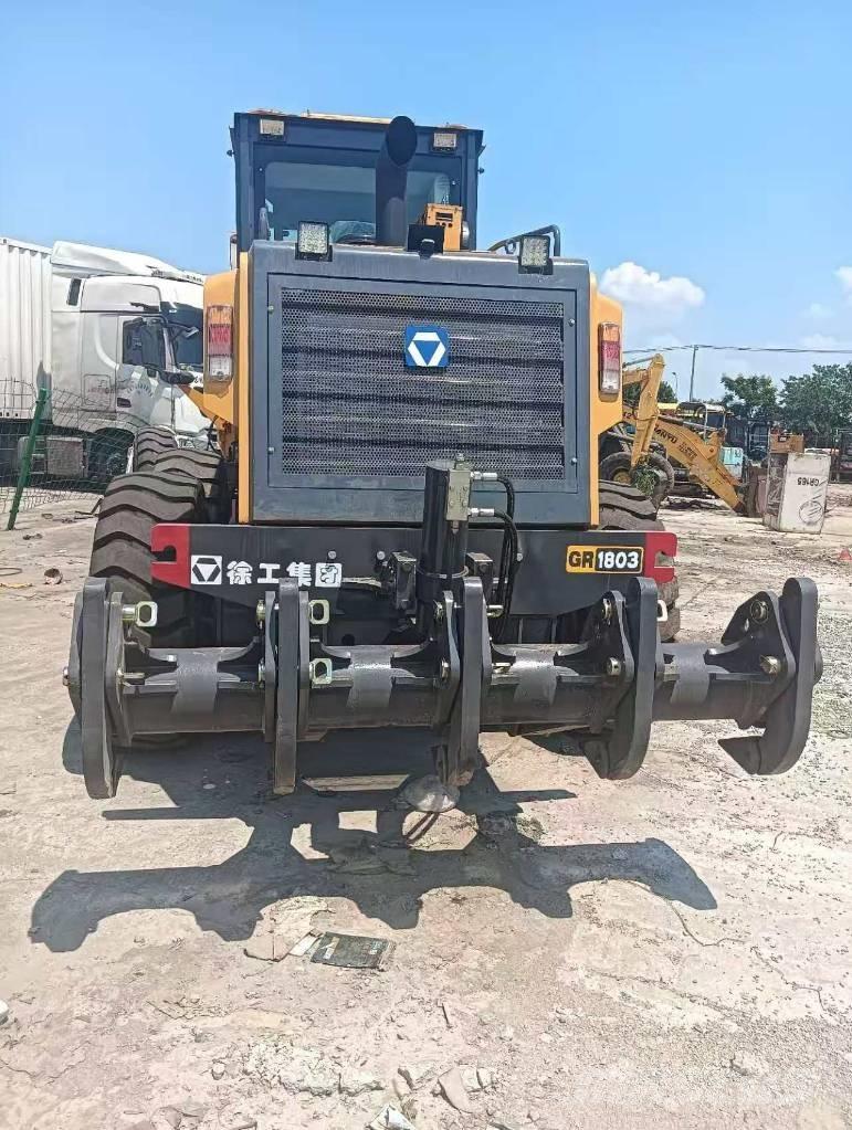 XCMG GR 1803 平地机/推土机