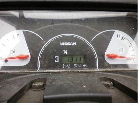 Nissan PL02A20D 天然气叉车