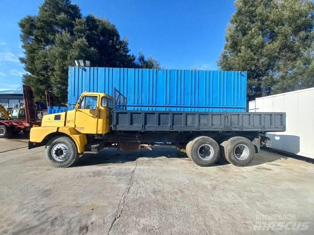 Volvo N 1025 自卸式货车