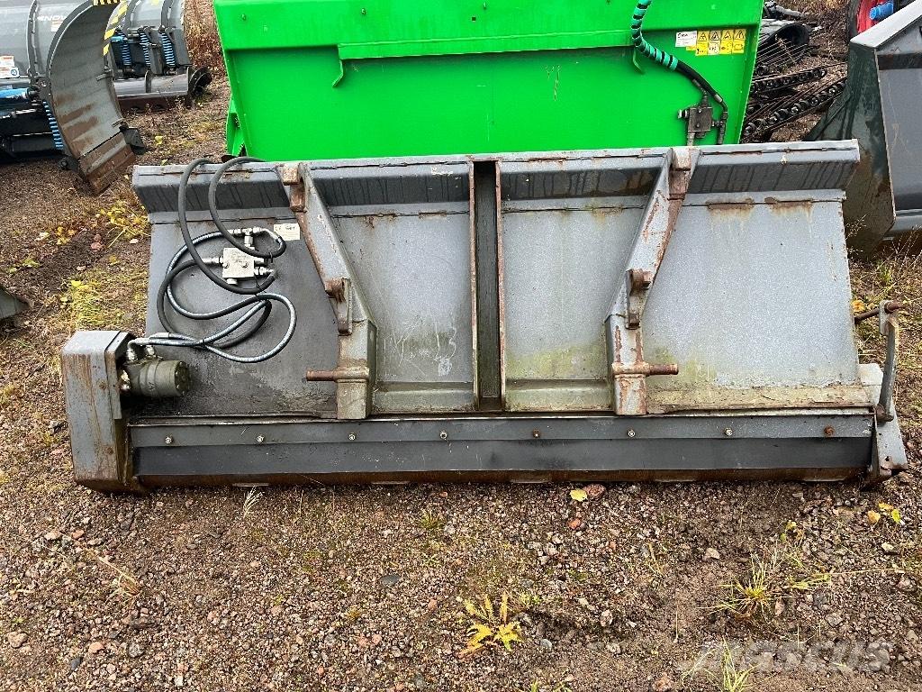 Sami 2000 融雪撒布机