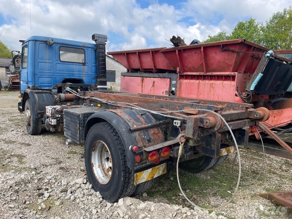 Scania 82M 可拆卸式卡车