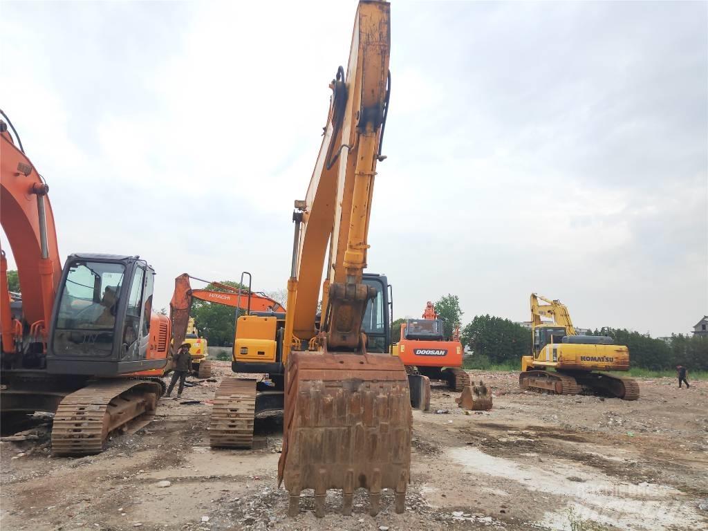 Hyundai R225LC-7 履带挖掘机