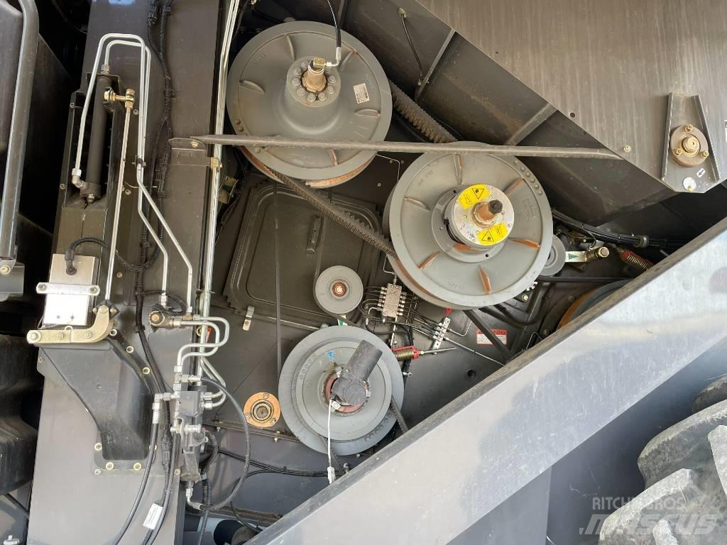 CLAAS 670 联合收割机