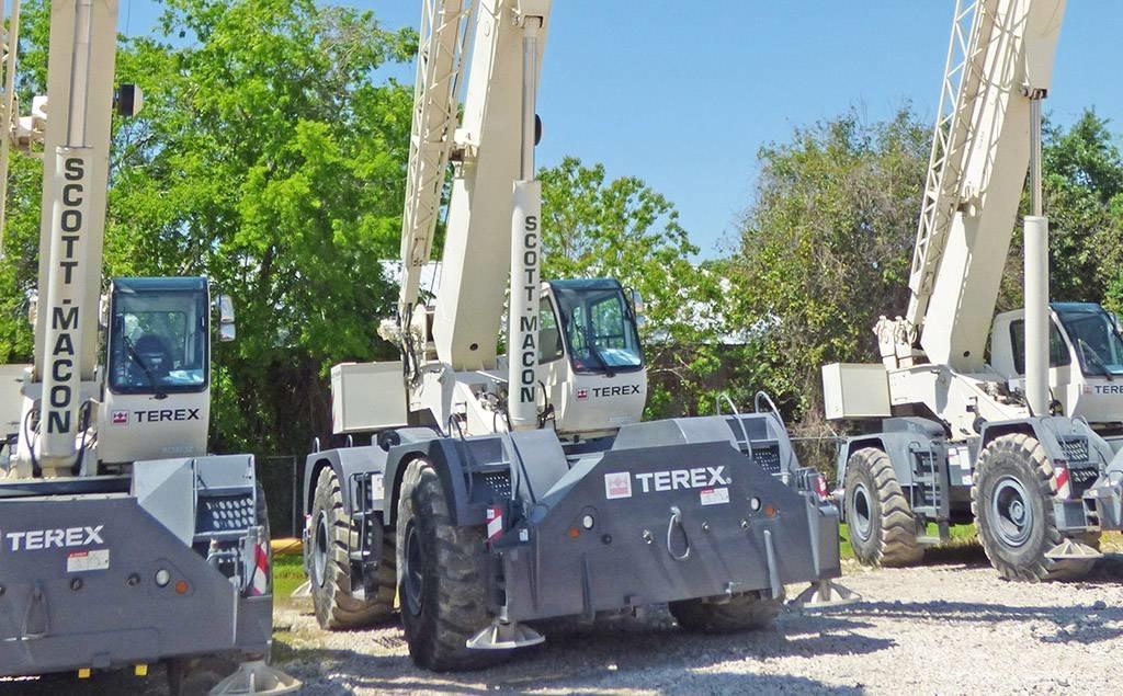 Terex RT670 越野轮胎起重机︳越野吊︳越野起重机︳移动式起重机