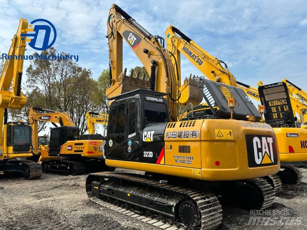 CAT 323 履带挖掘机