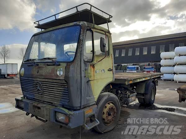 Mercedes-Benz 1213 平板栏板货车