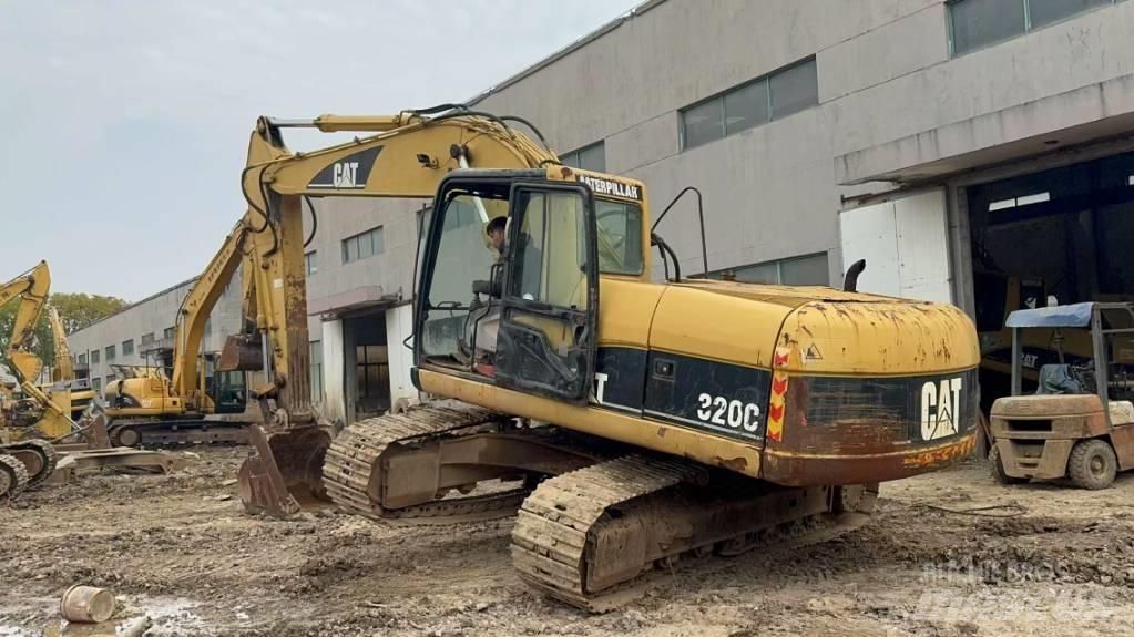 CAT 320 C 履带挖掘机