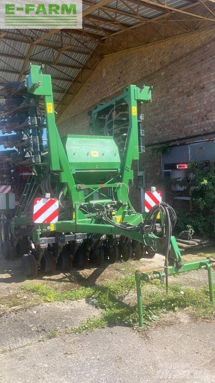 John Deere 750 A 精密播种机