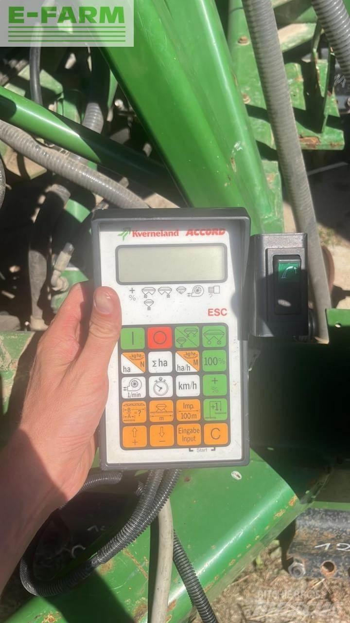John Deere 750 A 精密播种机