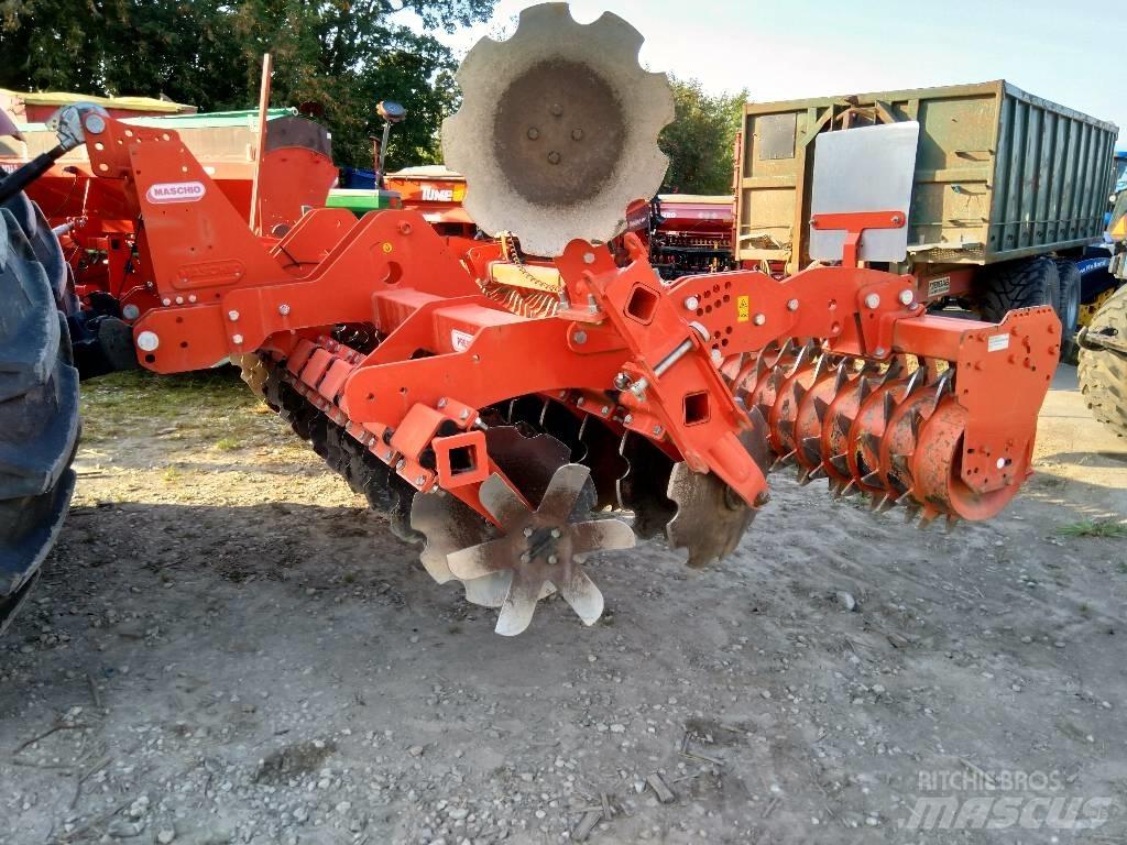 Maschio Presto 400 动力旋转耙