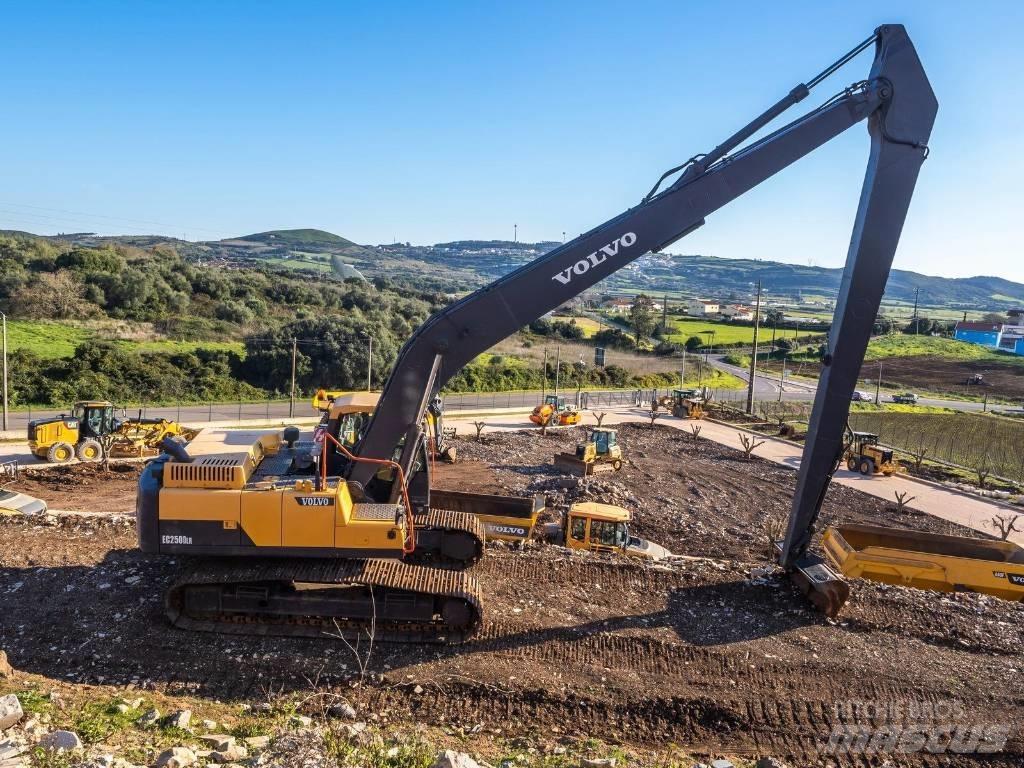 Volvo EC 250 D 履带挖掘机