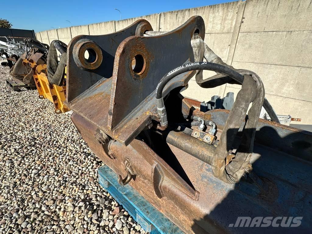 Hitachi ZX170-5B 挖掘机配件