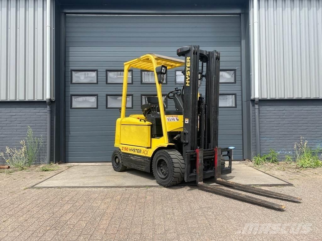 Hyster J2.50XM 电动叉车