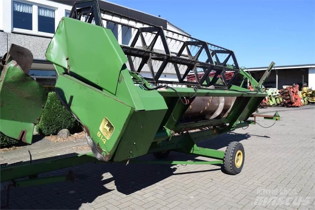 John Deere 1177 联合收割机