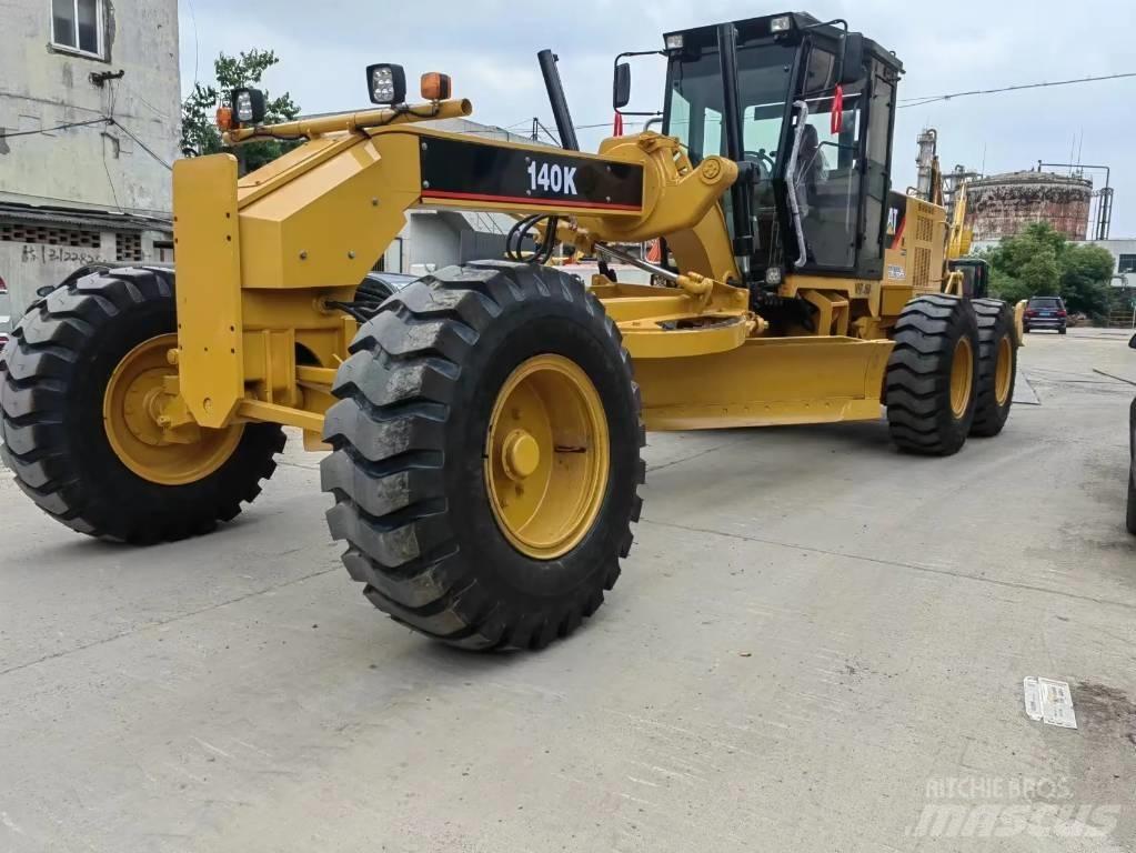 CAT 140 K 平地机/推土机